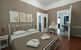 Stefani Retro Luxury Apartments